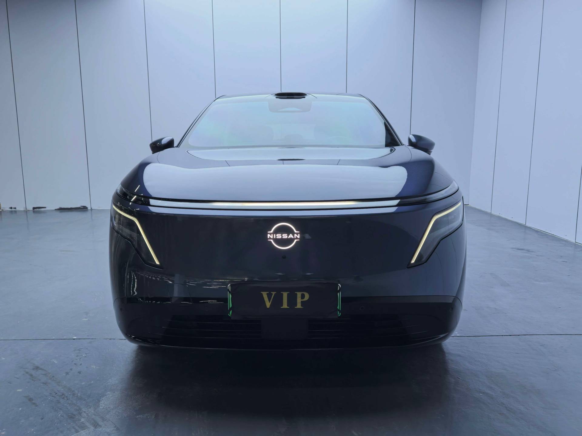 Nissan NX8